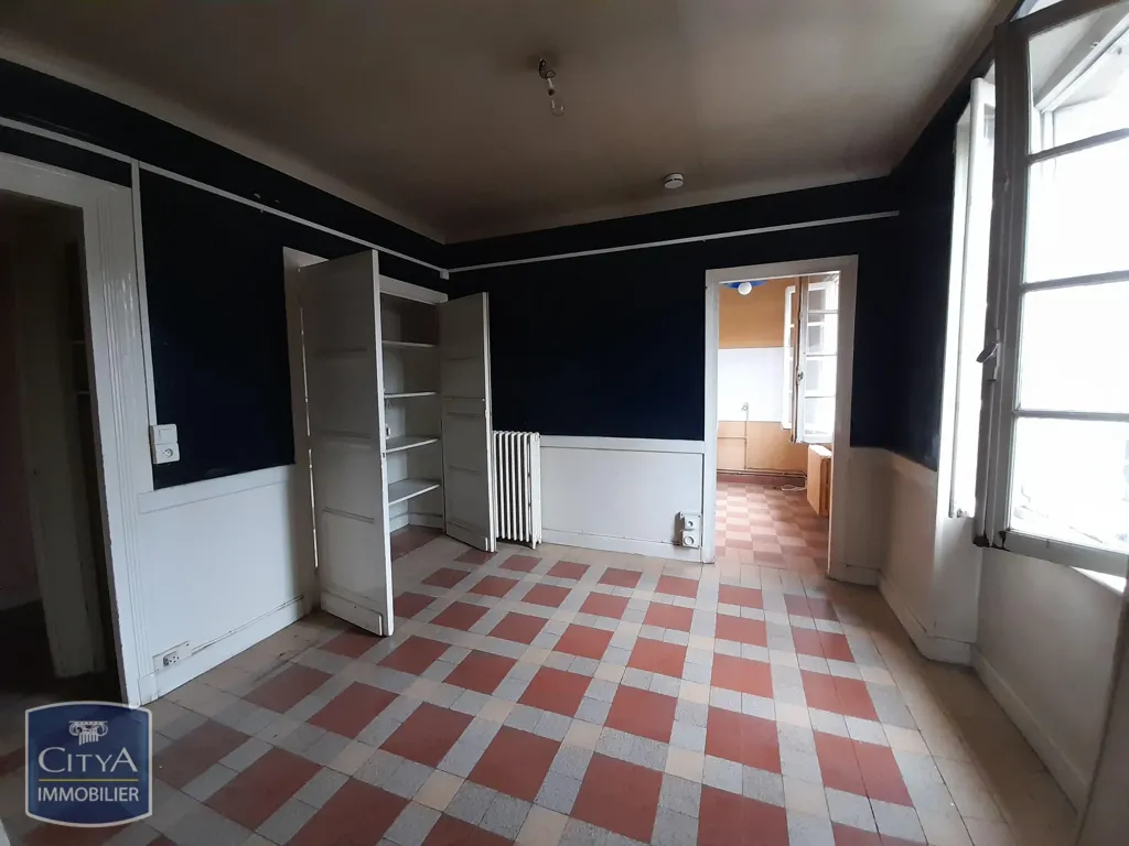 Toad - Spacious Apartment with Balcony in Le Creusot