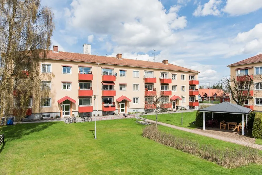 Giardino - Apartment with Balcony in Skillingaryd