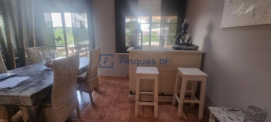 Söögituba - Spacious House with Garden in Caldes de Malavella
