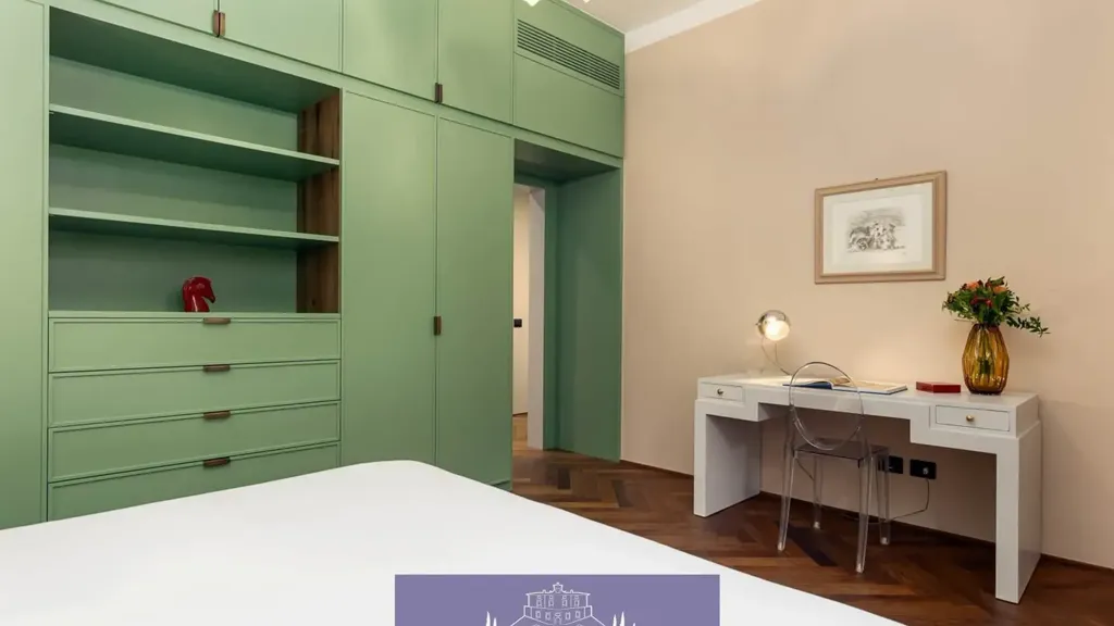 Kabinet - Characterful Apartment with Garden Access in Florence