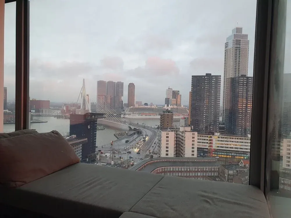 Soggiorno - Luxury Apartment in The CoolTower, Rotterdam