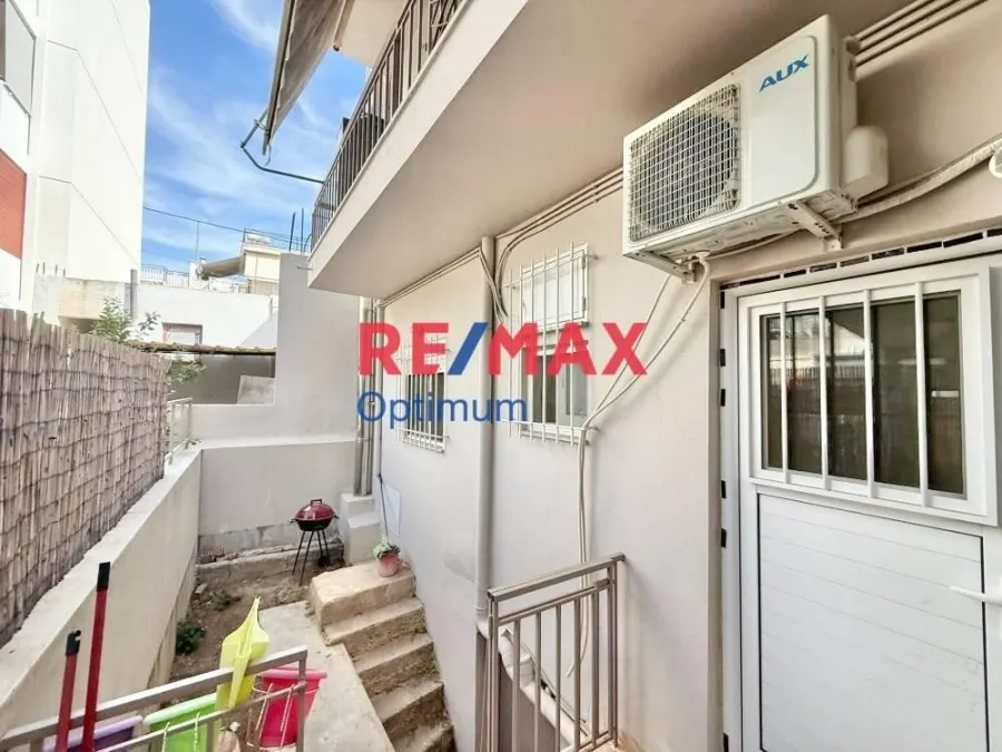 Jardin - Fully Renovated Flat with Balcony in Peristeri