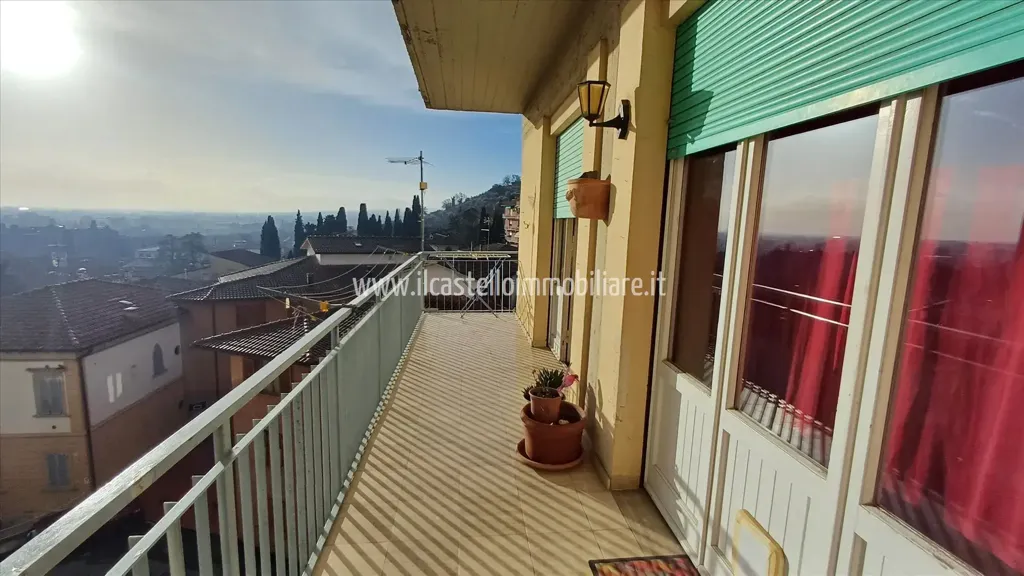 Balcon - Panoramic Apartment with Balcony in Sinalunga