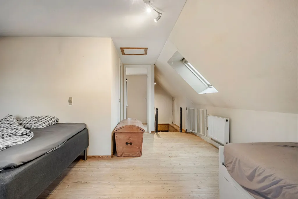 Chambres - Maison 5 pièces à Stege