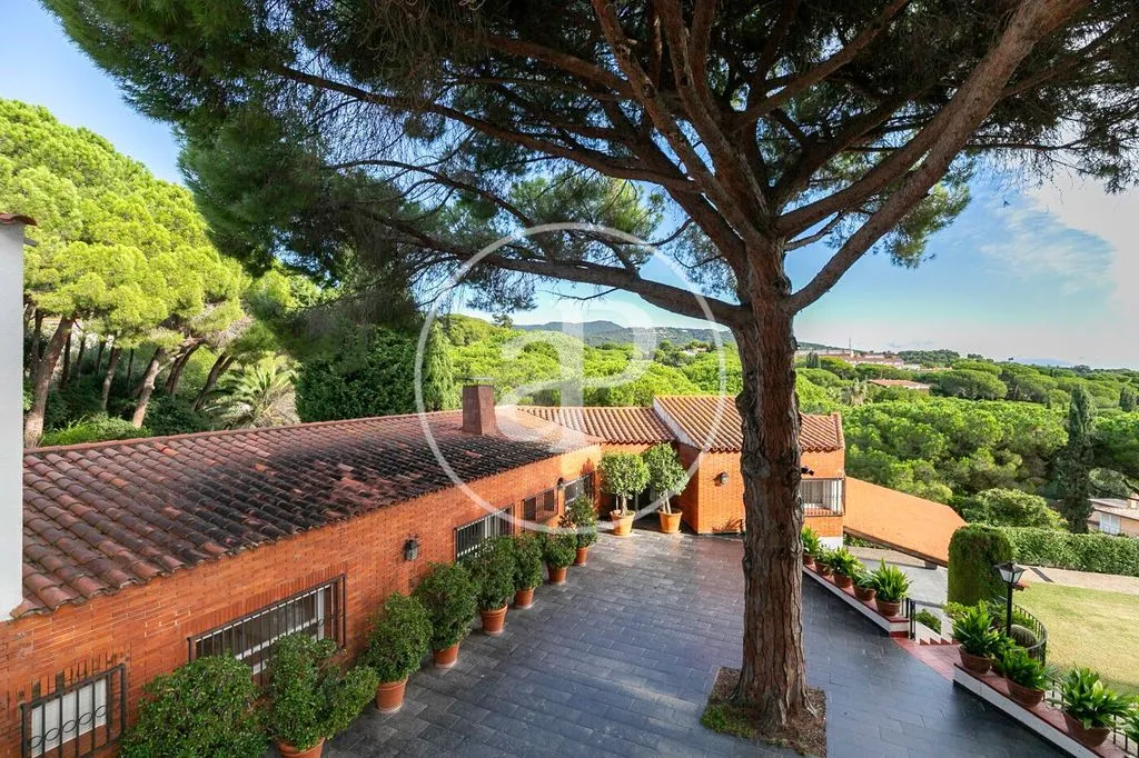 Terrasse - Luxury Villa with Pool in Sant Andreu de Llavaneres