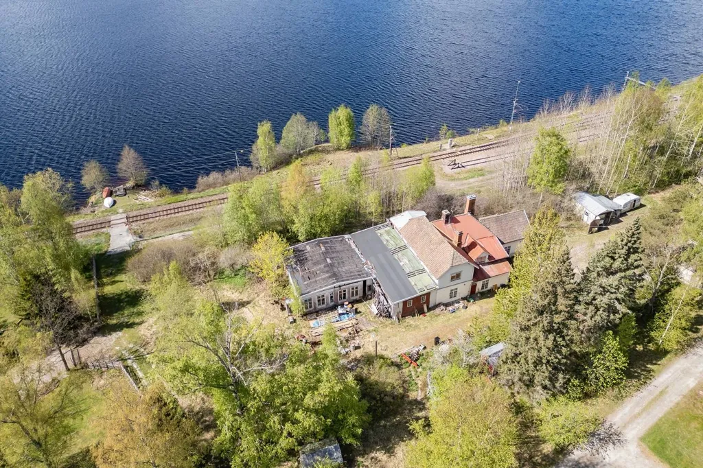 Õhuvaade - Villa with Renovation Potential in Dalastensvägen