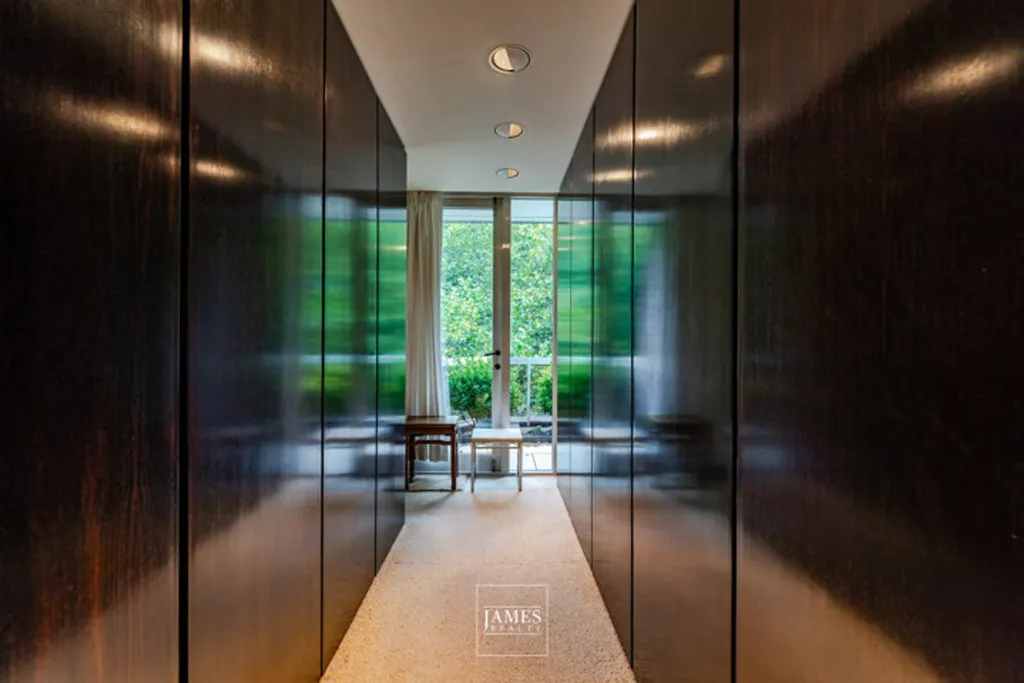 Esik - Design Apartment with Terraces on Avenue de Messidor