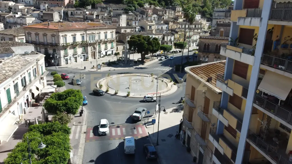 Extérieur - Historic Apartment with Balcony in Modica