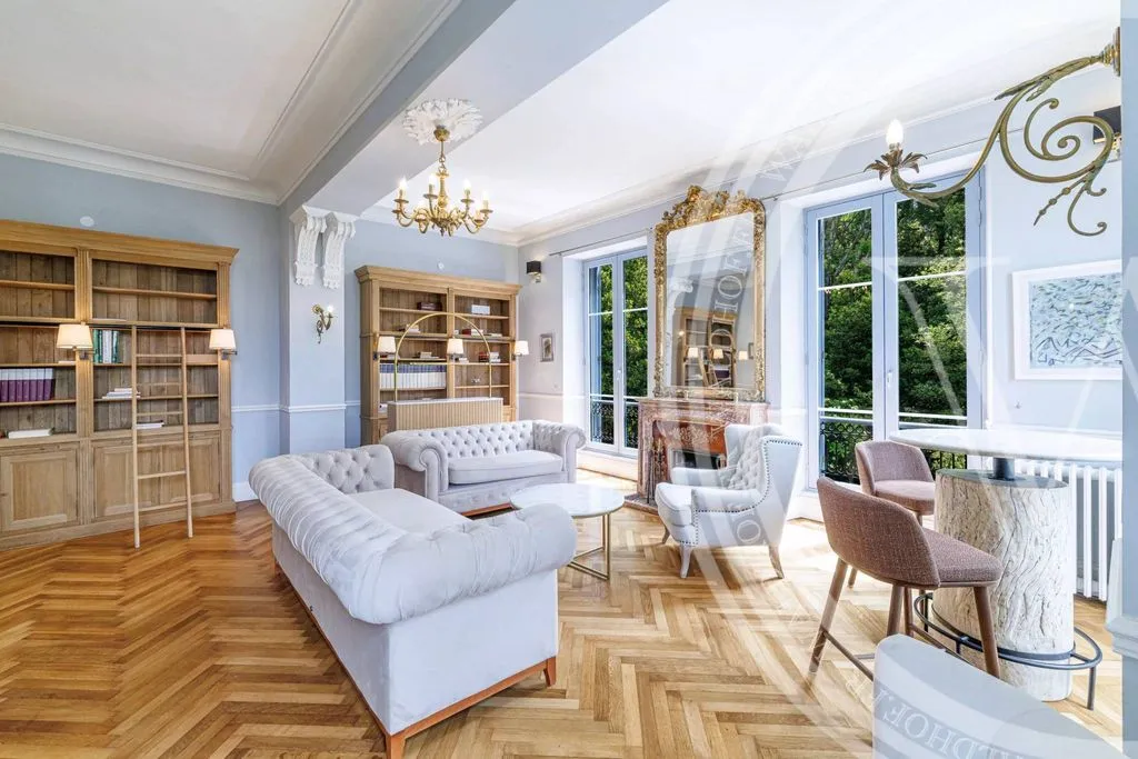 Séjour - Hôtel Particulier Luxueux avec Vue Mer à Cannes