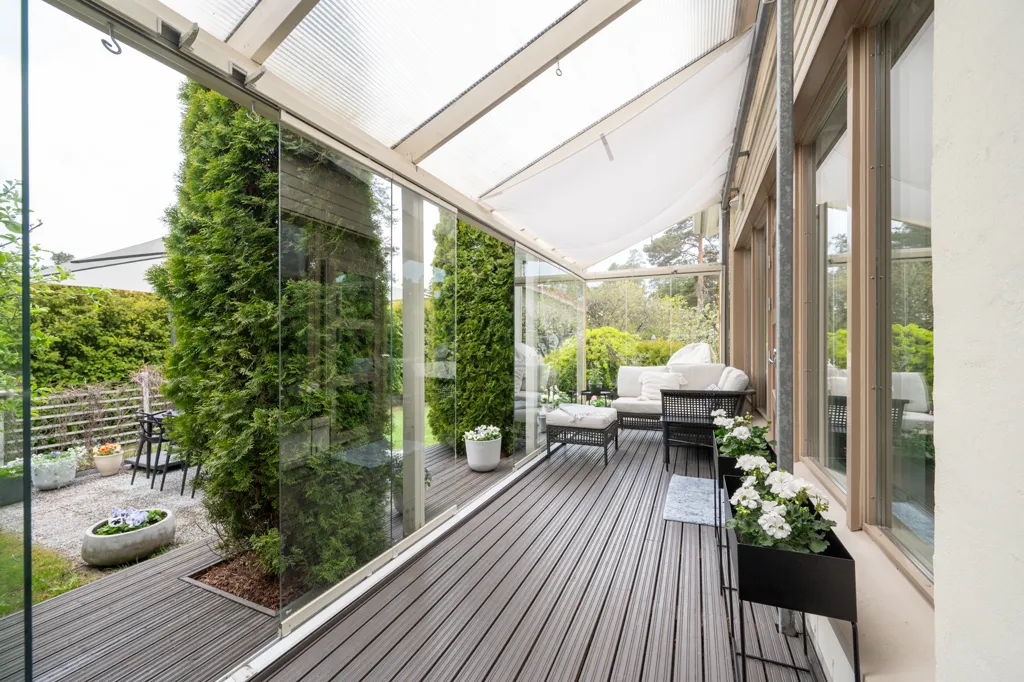 Terrazza - Modernised Apartment with Sauna in Nuottaniemi, Espoo