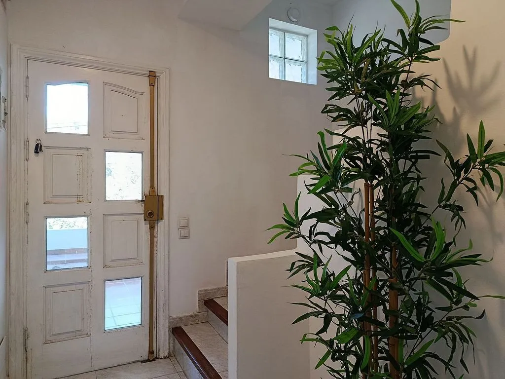 Esik - Triplex for Renovation with Garden in Tafira