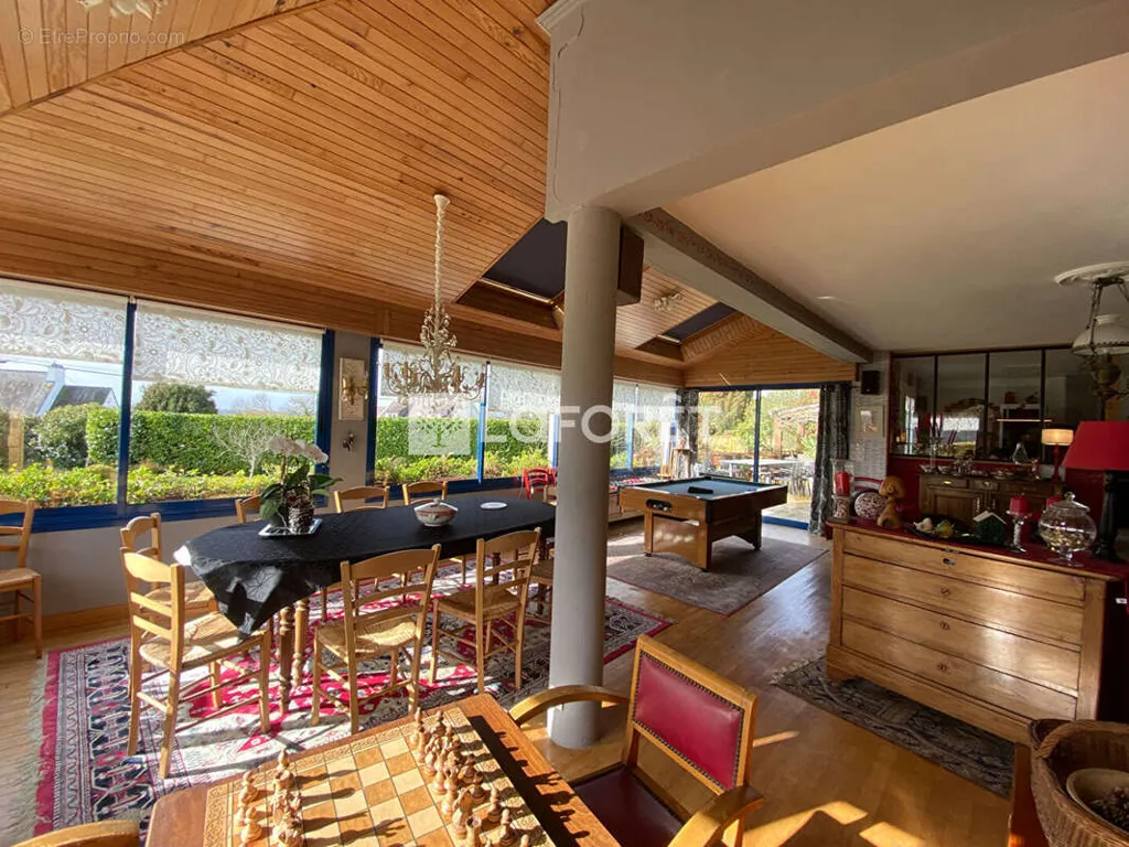 Salle à manger - Maison avec Jacuzzi et Vue sur Trieux à Paimpol