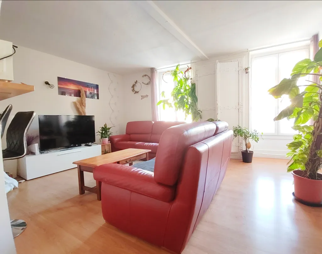 Séjour - Appartement T4 Meublé au Centre de Voiron