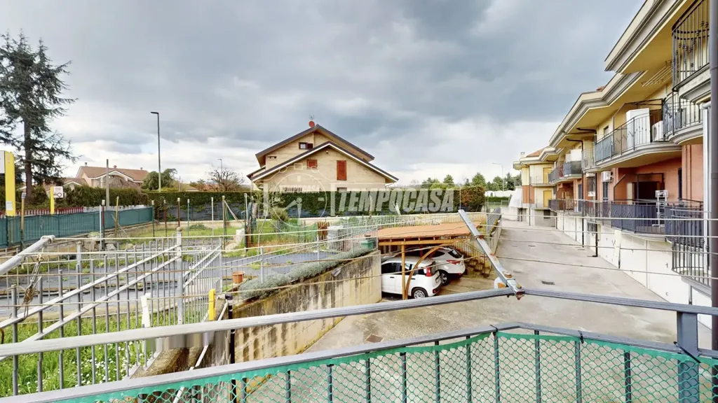 Balcone - New Ground Floor Flat with Garden in Bruino