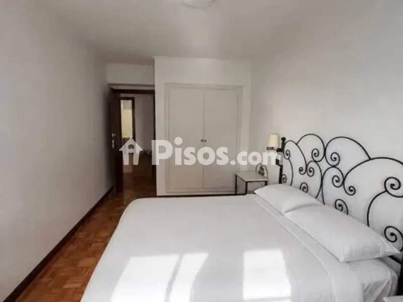 Magamistoad - Student Flat with Terrace in Portanova