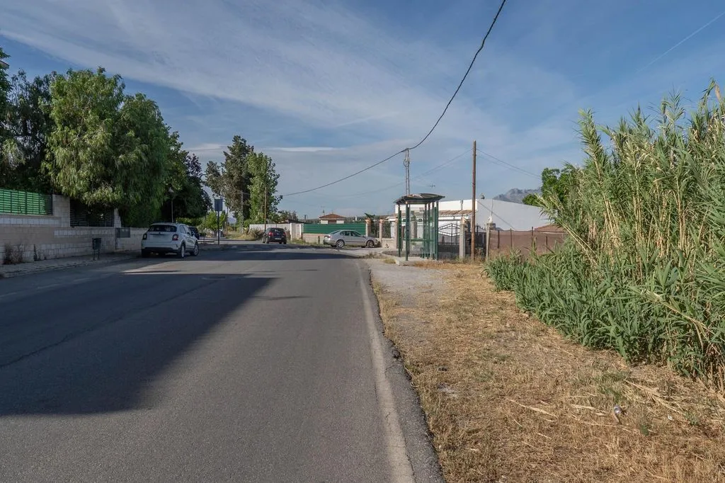 Aed - Buildable Land with Granada Views in Albolote
