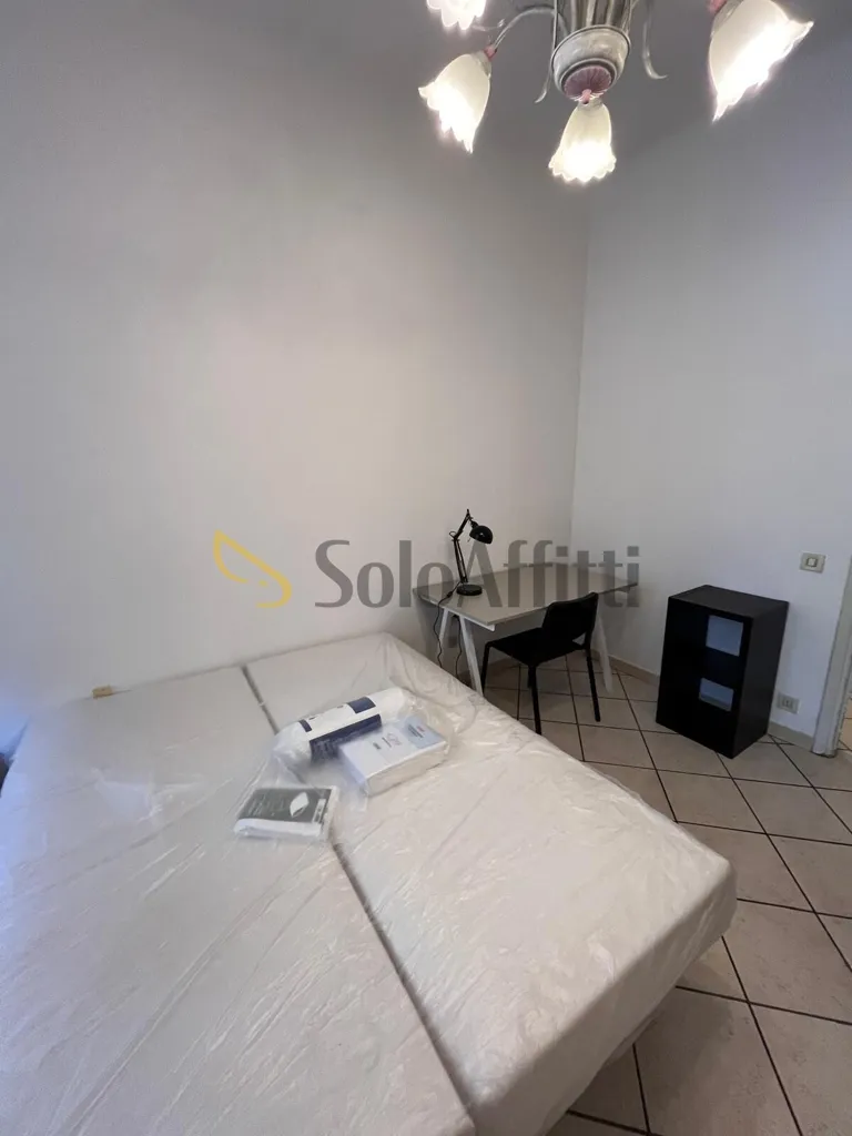 Magamistoad - Studio in Shared Flat with Balcony in Viale Redi