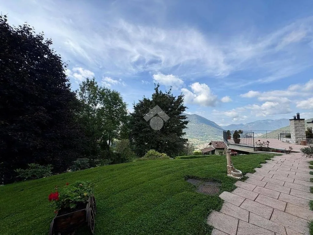 Aed - Luxury Villa with Panoramic View in Albino