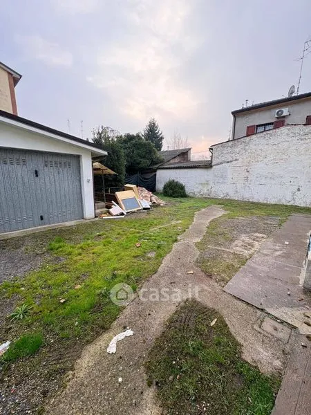 Exterior - Completely Refined Bifamiliar in Central Ferrara