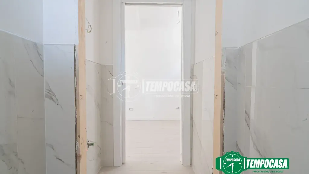 Esik - Rustic-Style Flat with Private Entrance in Milan