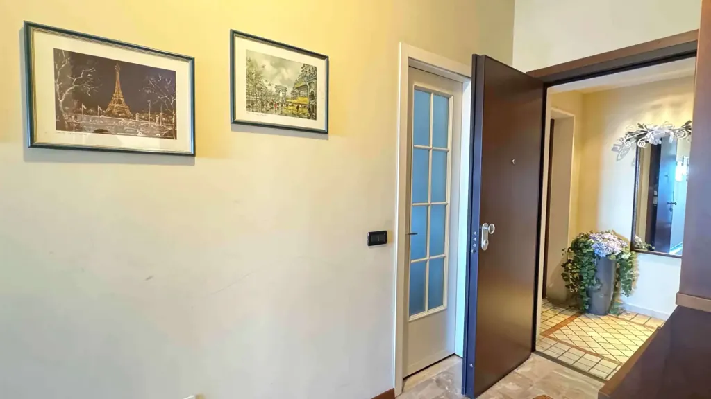 Entrée - Apartment with Panoramic View in Appiano Gentile