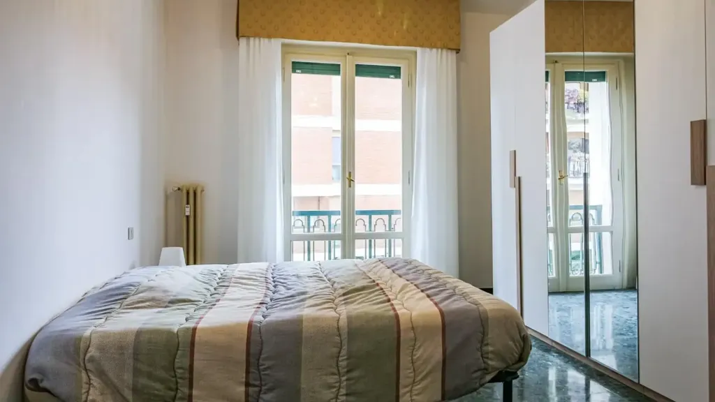 Chambres - Rented Apartment with Balcony in Pisa
