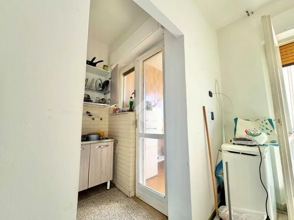 Kitchen - 4-Room Apartment with Balcony in Bari
