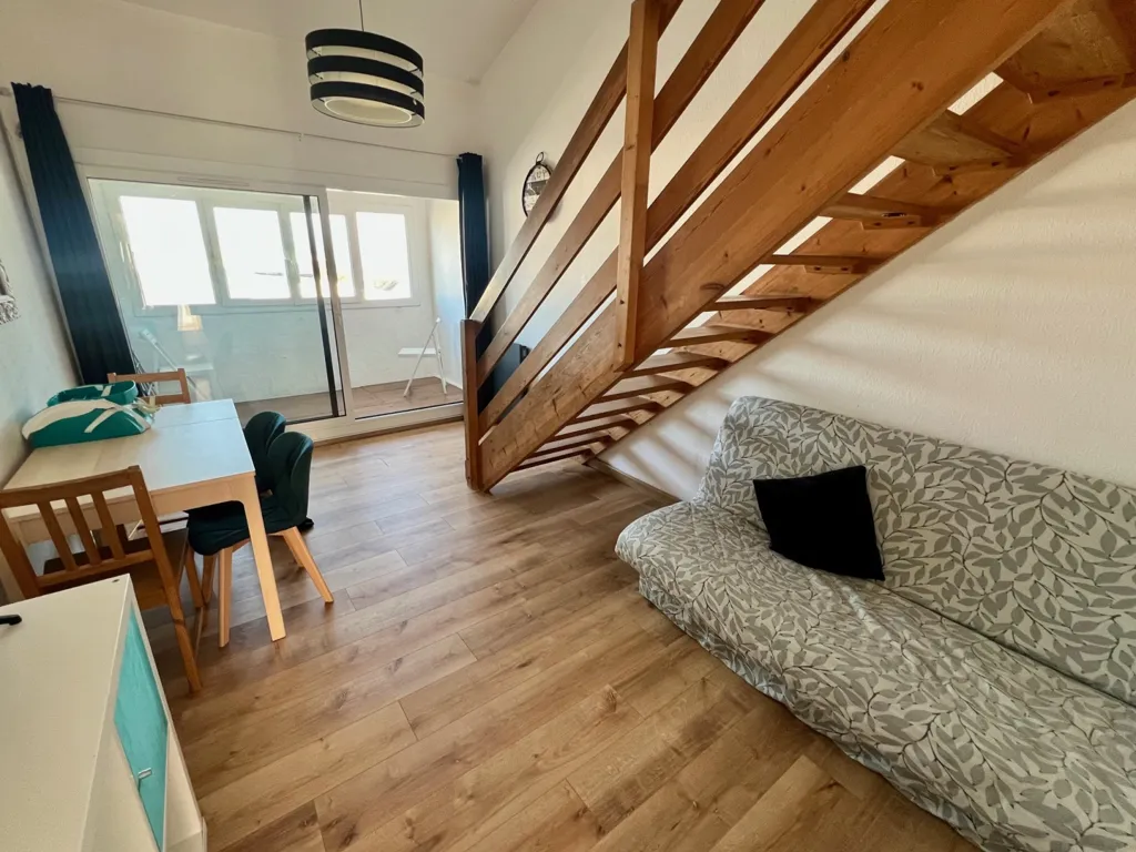 Elutuba - Duplex with Balcony near Beach