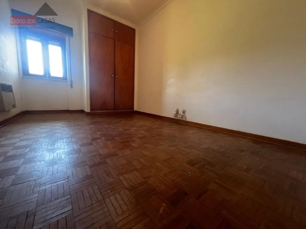 Pièces - Luxury Apartment Complex with Garden in Coimbra