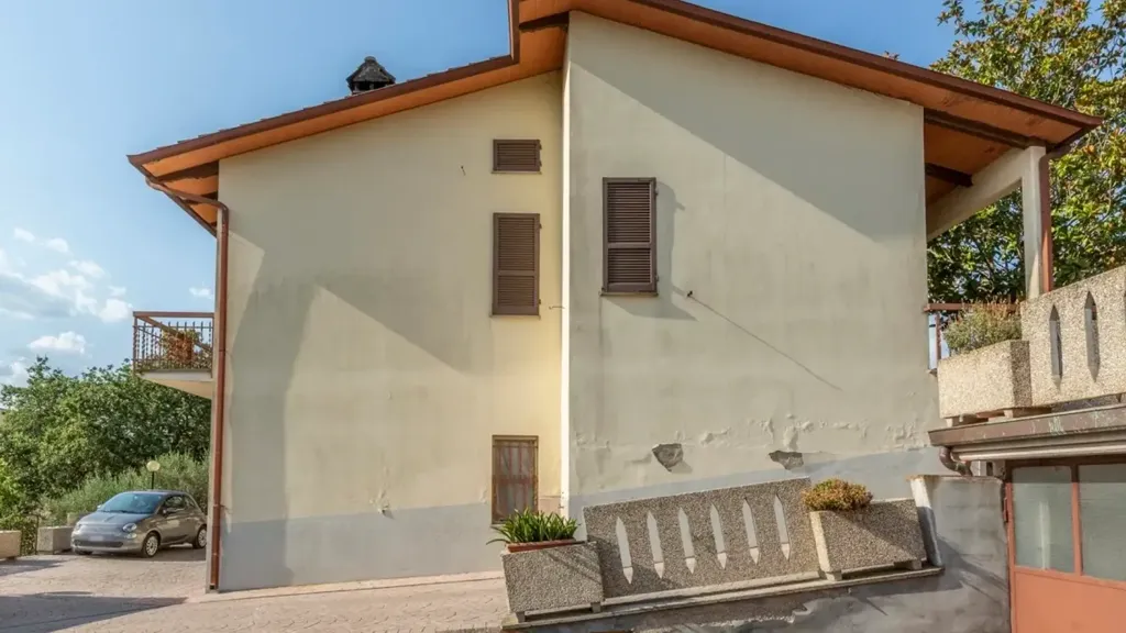 Extérieur - Maison à IT