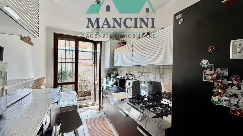 Cuisine - Independent House with Garden in Jesi