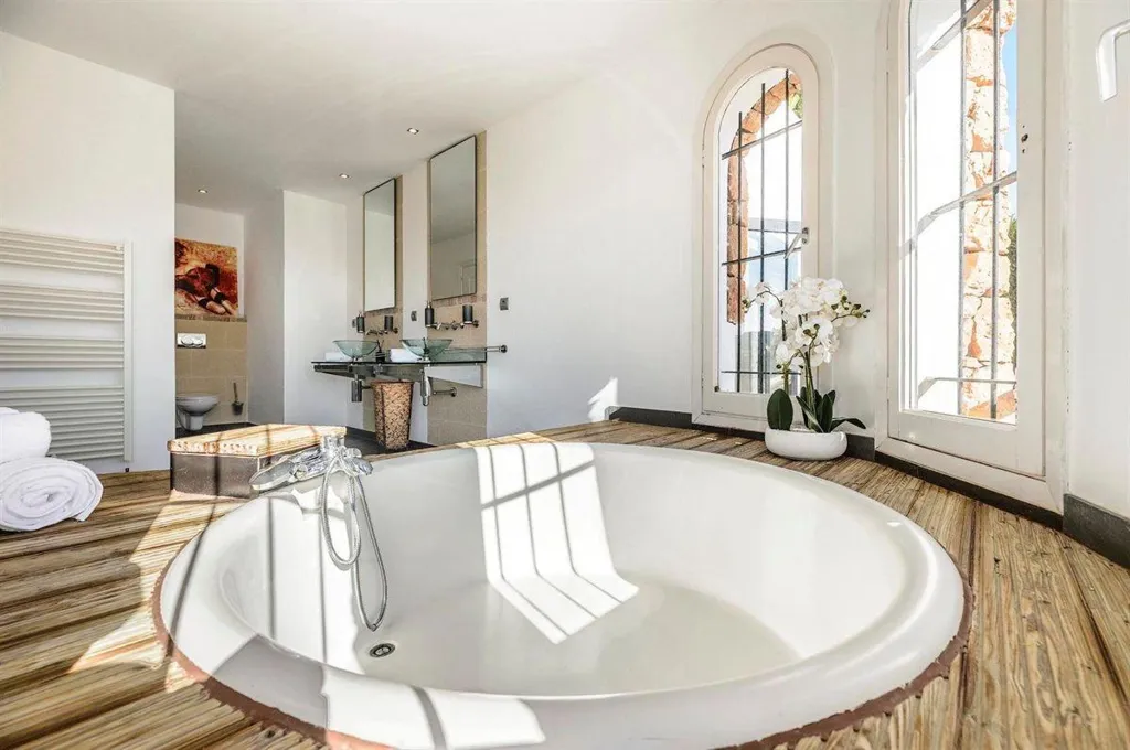 Salles de bain - Luxury Villa with Panoramic Views in Can Furnet