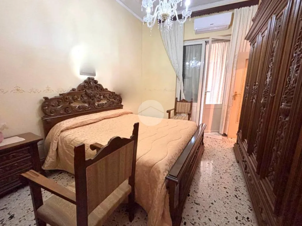 Magamistoad - Twin-Storey Apartment with Balcony in Palermo