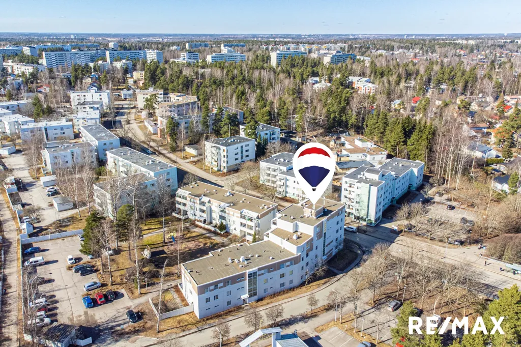 Aerial - Apartment with Balcony in Helsinki Vesala
