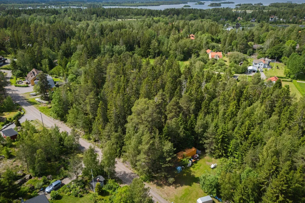Vue aérienne - Plot with Water Access in Fagerviken, Uppsala