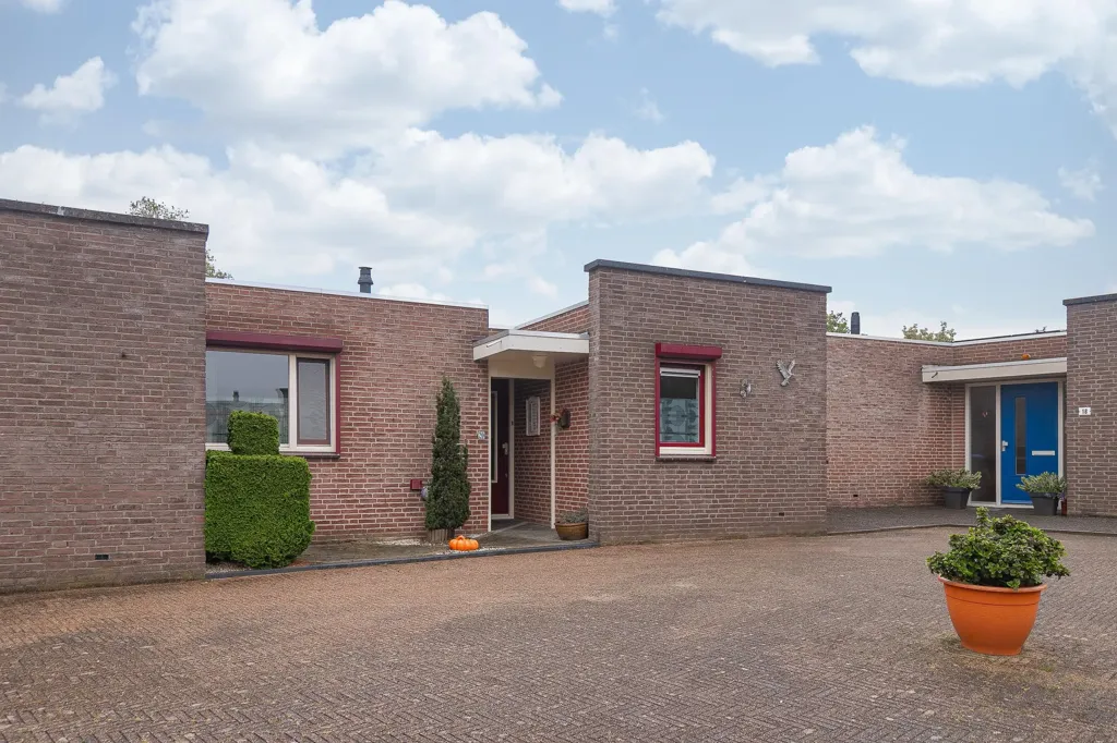 Välivaade - Bungalow with Solar Panels in Heerlen