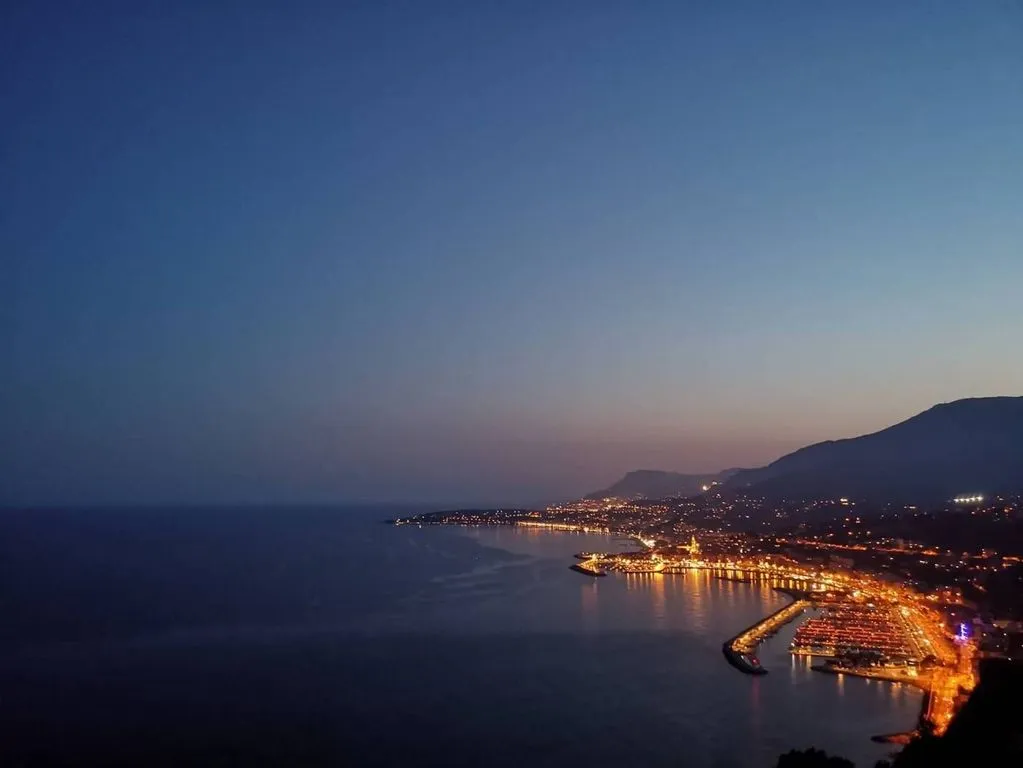 Stone Villa with Sea Views in Grimaldi Superiore