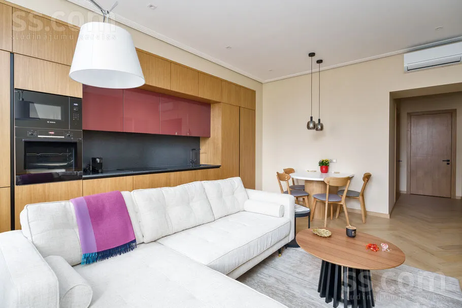 Appartement 3 pièces à Rīga