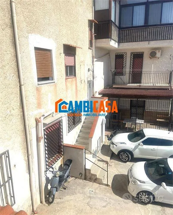 Extérieur - Refurbished 3-Bed Flat with Terrace in Cinisi