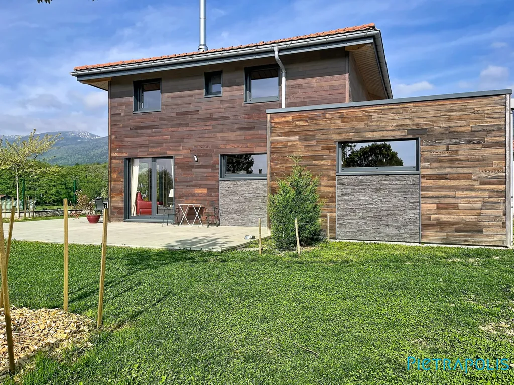 Extérieur - Villa avec Jardin et Terrasse à Échenevex