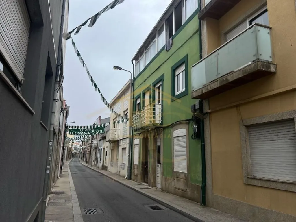 Välivaade - Duplex Building with Seafront in Póvoa de Varzim