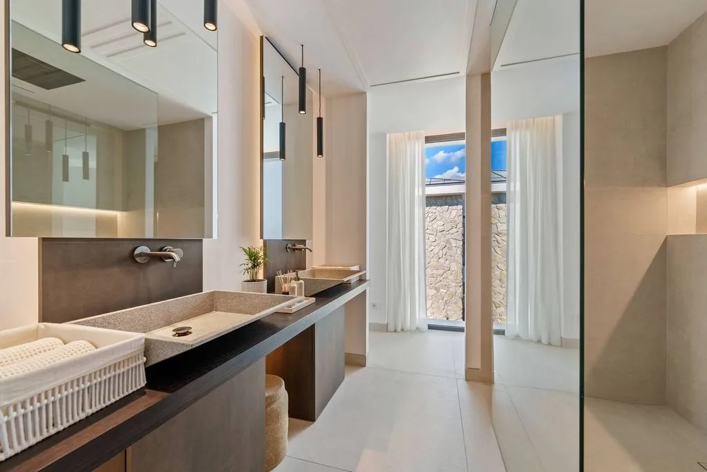 Vannitoad - Luxury Villa with Infinity Pool in La Quinta, Marbella