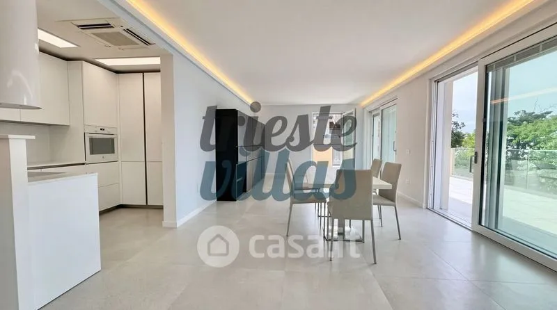Söögituba - Newly Built Penthouse with Sea View in Trieste
