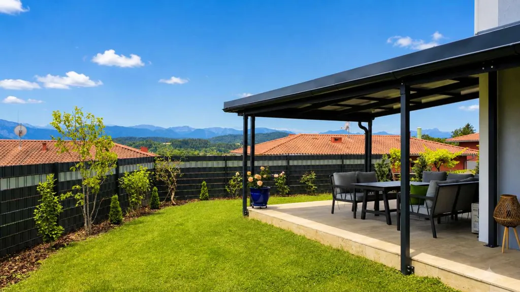 Terrasse - Family House with Panoramic View in Emmersdorf