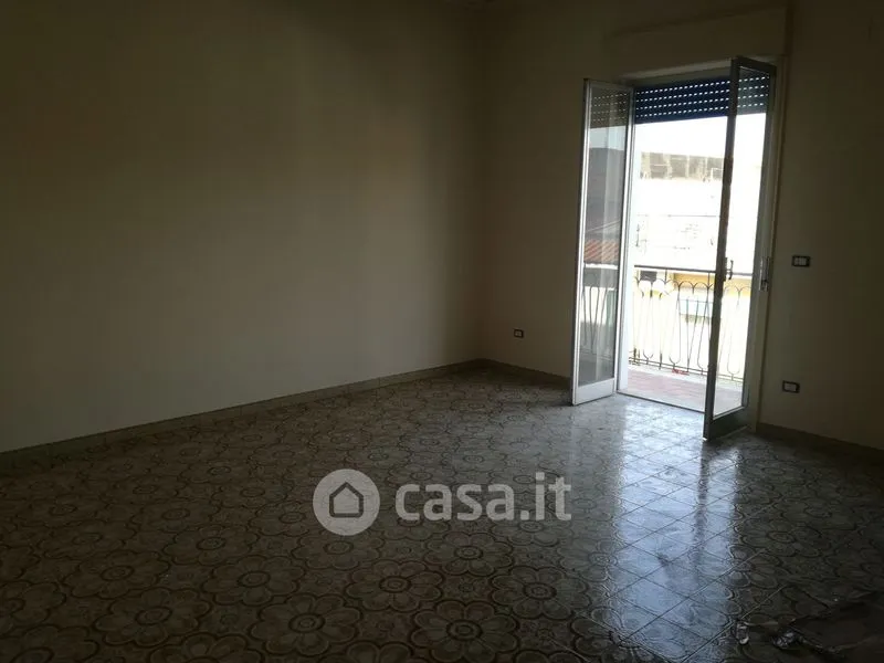Pièces - Spacious Apartment with Balcony in Milazzo