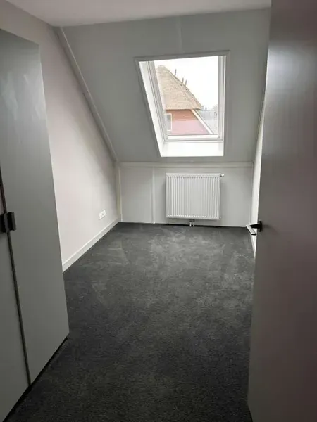 Magamistoad - Corner House with Garden in Ermelo
