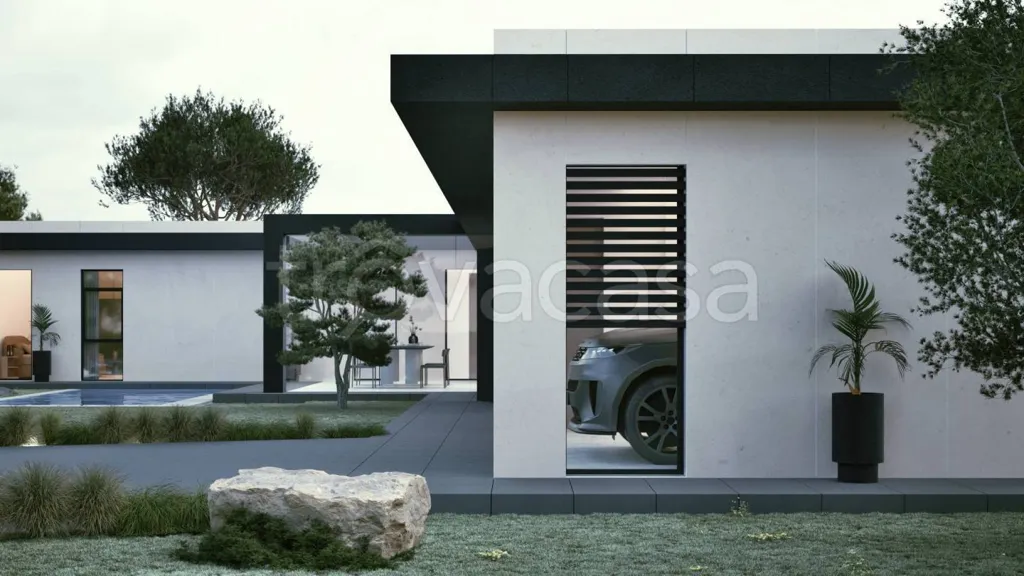 Luxury Villa with Pool in Turin