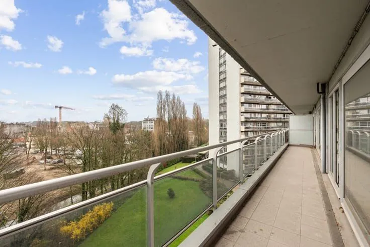 Balcone - Apartment with Canal View in Deurne, Antwerp