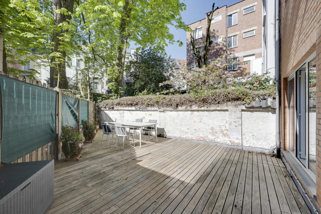 Terrass - Modern Apartment with Sunny Terrace in Leien