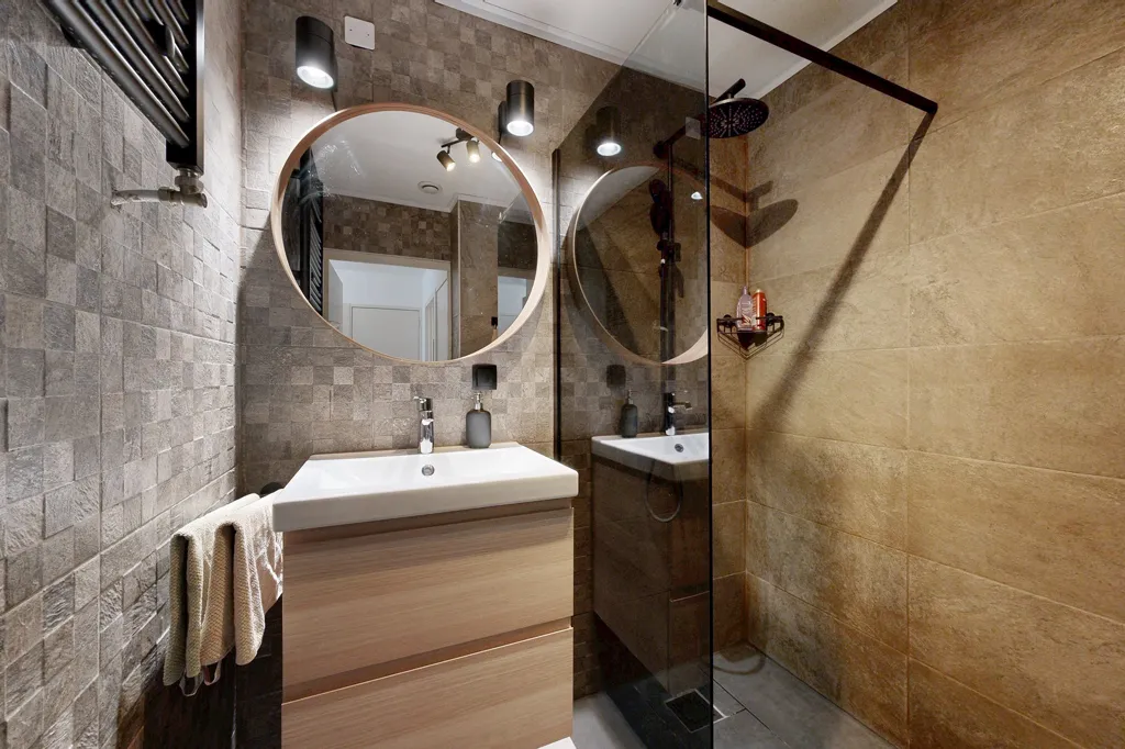 Salles de bain - Galerie Flat with Garden in Centre